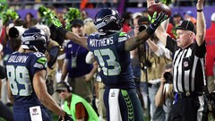 Super Bowl: Matthews ties the game just before halftime Super Bowl: Matthews ties the game just before halftime