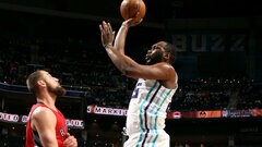 NBA: Raptors 94, Hornets 103 NBA: Raptors 94, Hornets 103