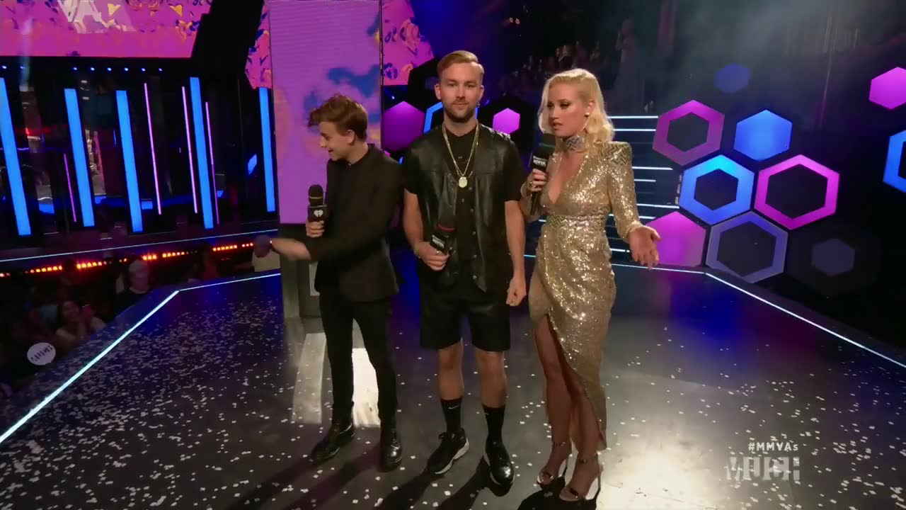 Intro to July Talk Performance